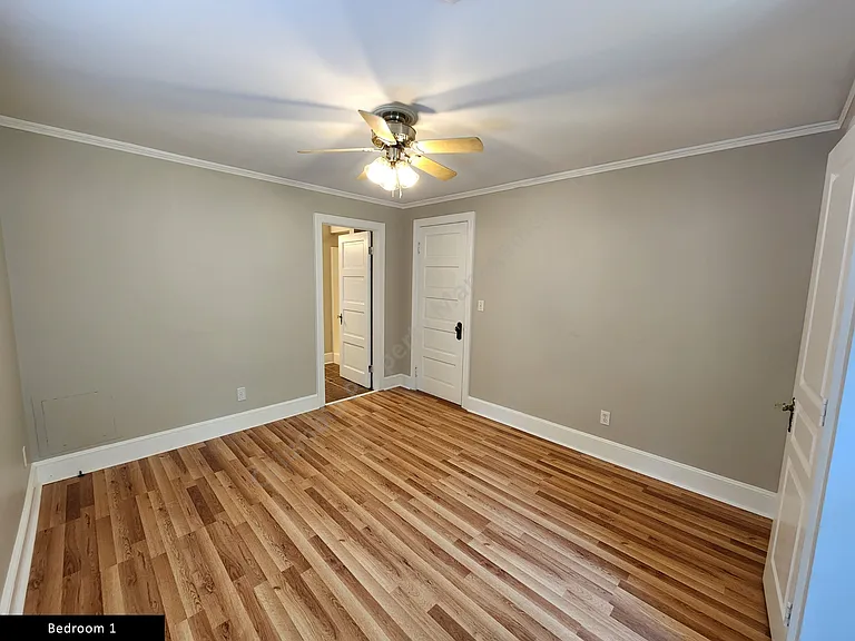 617 Muller Ave — Photo 8