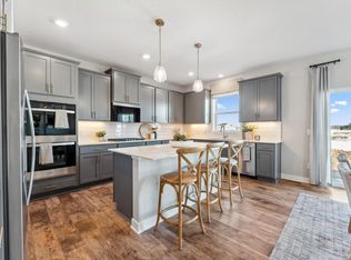 4925 Blake Way, Woodbury, MN 55129