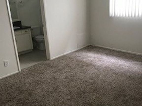 4th image of 11939 Mayfield Ave APT 4