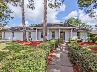 403 Old Bayou Dr, Dickinson, TX 77539