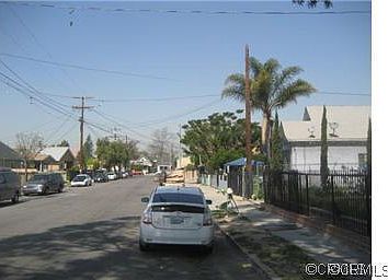 3rd image of 1541 E 33rd St
