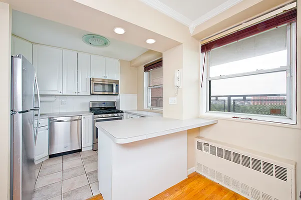 Sold by Douglas Elliman | media 4