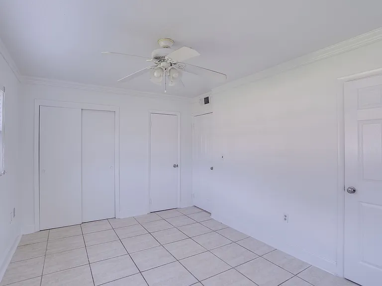 121 S Triplet Lake Dr — Photo 14