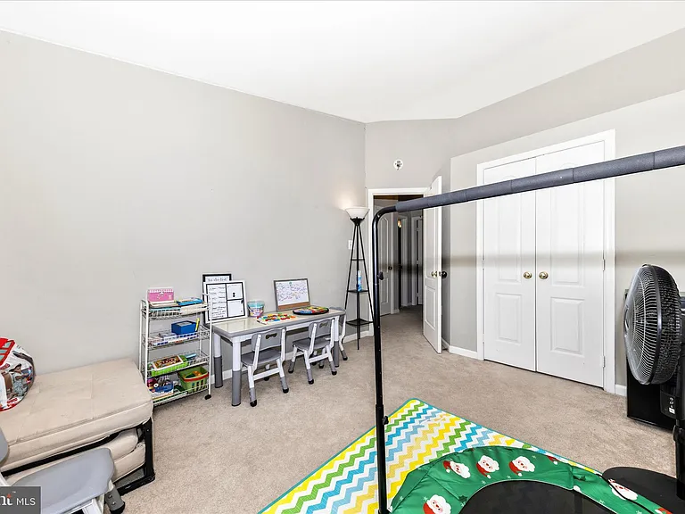 9215 McCarty Rd — Photo 21
