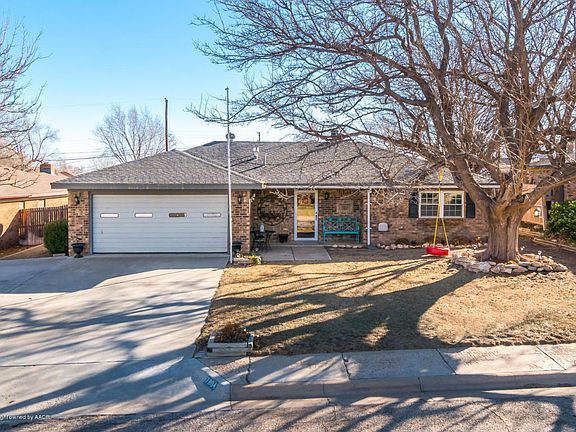 3rd image of 7804 Hermosa Dr