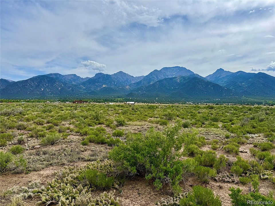 1st image of 1398 Silver Tree Trail