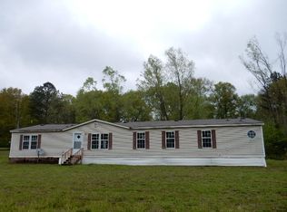 166 Delores Ln, Forest, MS 39074