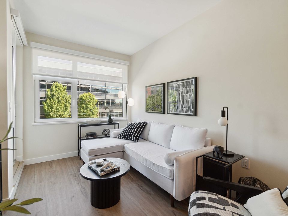 1st image of 2895 E 10th Ave #608
