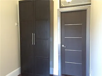 Rented by R New York