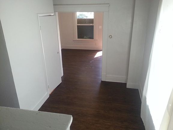 5th image of 149 S Highland Ave