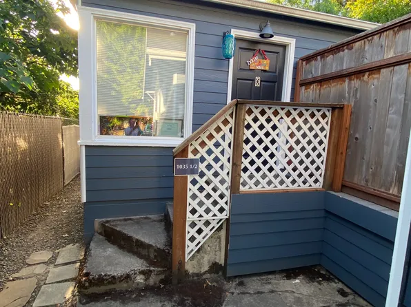 1035 1/2 16th St NE, Salem, OR 97301