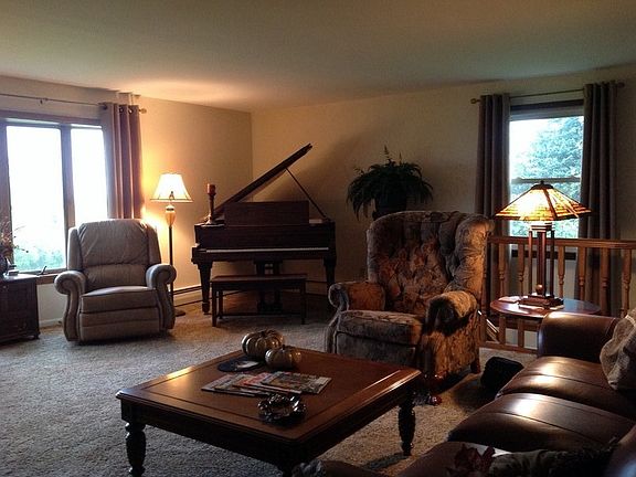 4th image of 7669 Highland Dr