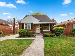 8307 Appleton St, Dearborn Heights, MI 48127