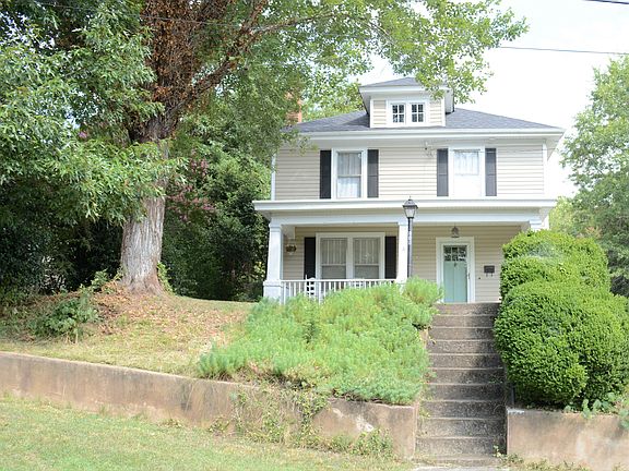 3rd image of 518 Belvedere St