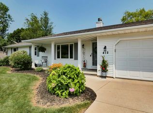 412 Dewey Decker Dr, Green Bay, WI 54313
