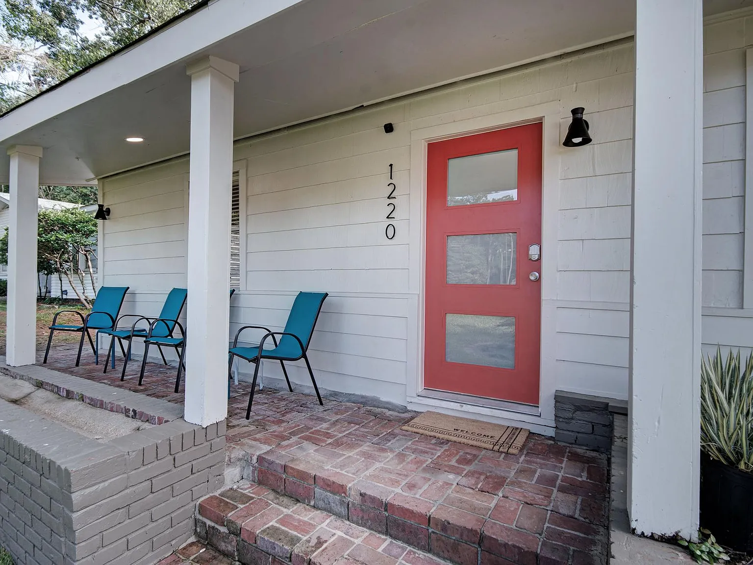 1220 Druid Hill Dr — Photo 3