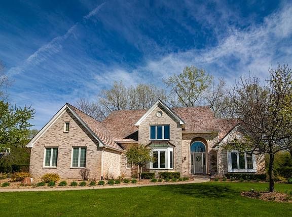 3rd image of 1480 Anderson Dr