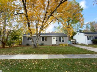 1378 Harry St, Ypsilanti, MI 48198