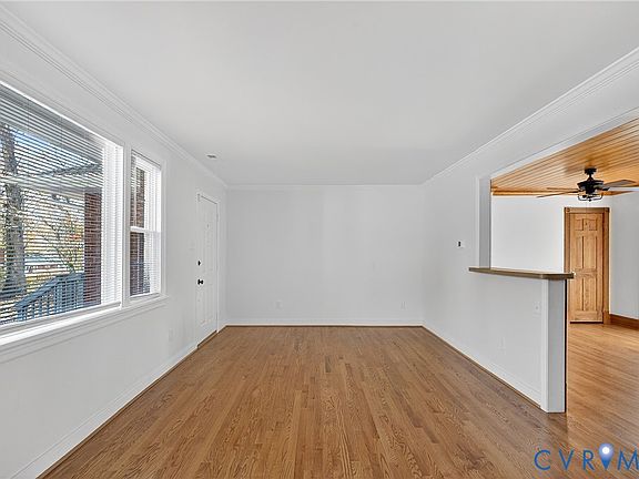 5th image of 5631 Swan Dr