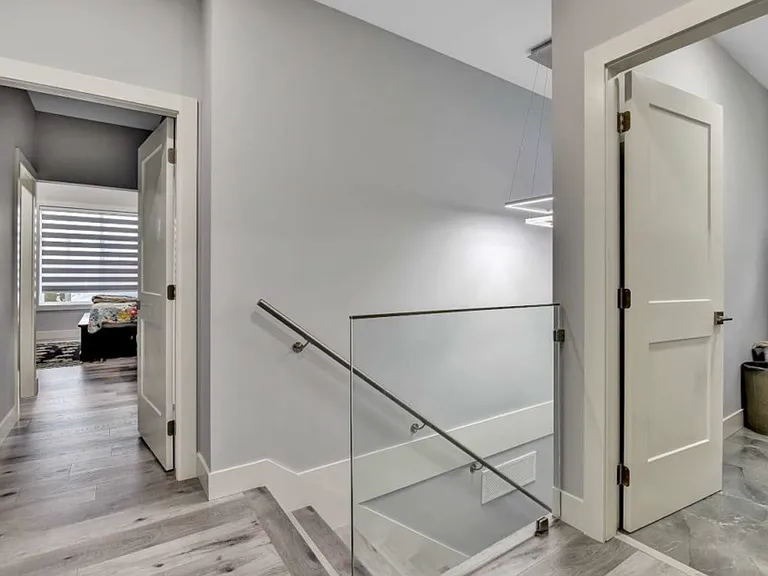 2024 Olive Way — Photo 9