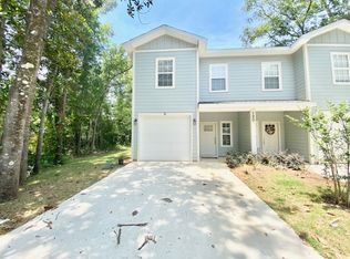 190 Madison St #A, Freeport, FL 32439