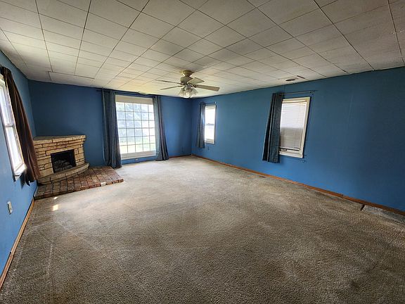 4th image of 816 5th Ave NE