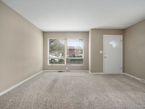 2nd image of 645 Iroquois Dr