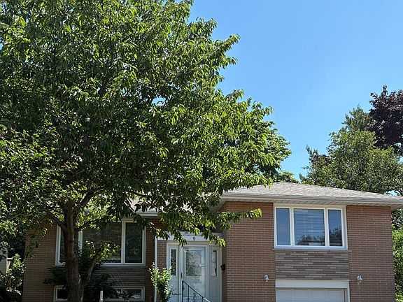 2nd image of 9 Caronport Cres