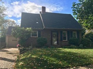 950 Birch Rd, Hellertown, PA 18055