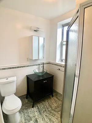 Rented by Newcastle Realty Services | media 13