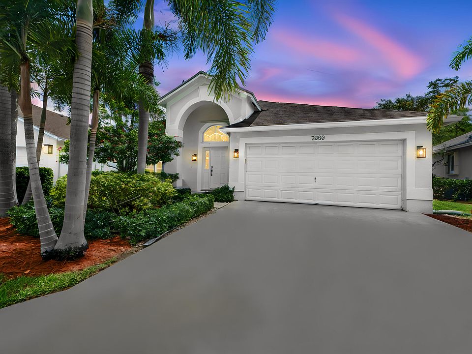 1st image of 2203 Soundings Court