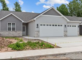 3764 Callalilly Ln, Appleton, WI 54913