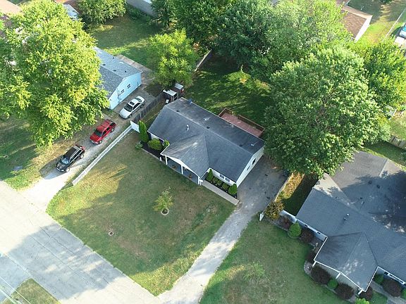 2nd image of 9807 Anita Blvd