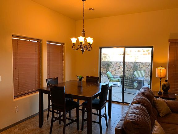2nd image of 4333 Capistrano Ave
