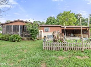 164 Garrett Rd, Madisonville, TN 37354