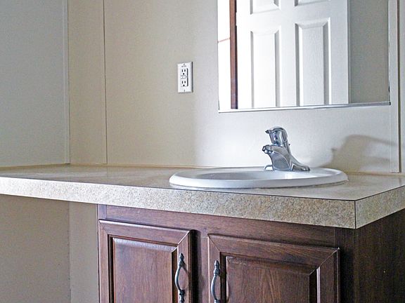 2nd image of 305 Brianna Ct
