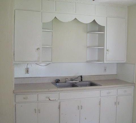 3rd image of 3336 SE Selma Ave