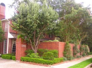 2305 Nantucket Dr #D, Houston, TX 77057
