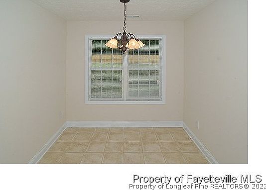 5th image of 144 Trenton Ct