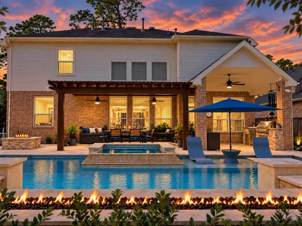 10 Camplight Ct, Spring, TX 77389