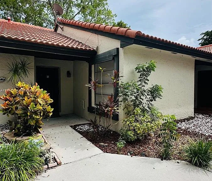 15210 SW 48th Ter #G-83 — Photo 4
