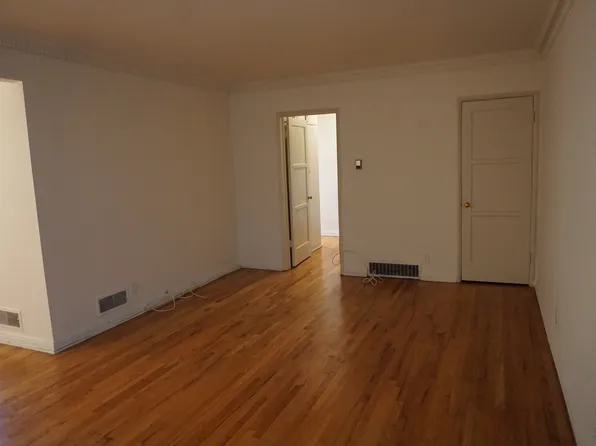 220 S Reeves Dr #220, Beverly Hills, CA 90212