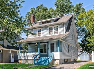1268 Longfellow Ave, Teaneck, NJ 07666