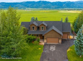 8180 Cutthroat Ln, Victor, ID 83455