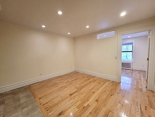2nd image of 146 E 35th St #5V