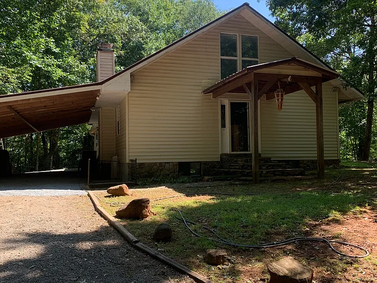 19 Tumblewood Dr — Photo 3