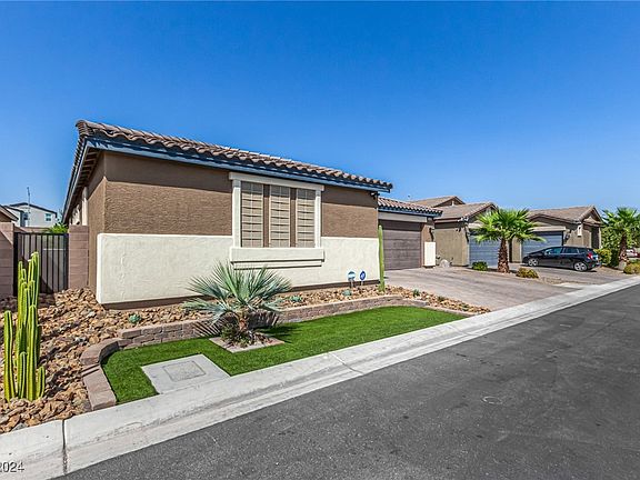 3rd image of 8337 Sonora Del Sol St