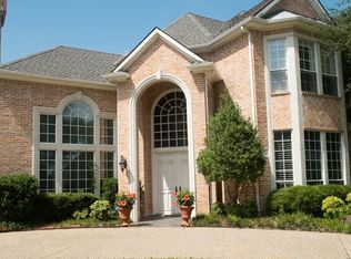 5207 Oak Lake Dr, Dallas, TX 75287