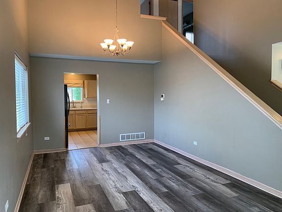 3rd image of 4309 Ashcott Ln