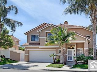 8 Bienvenue Dr, Foothill Ranch, CA 92610